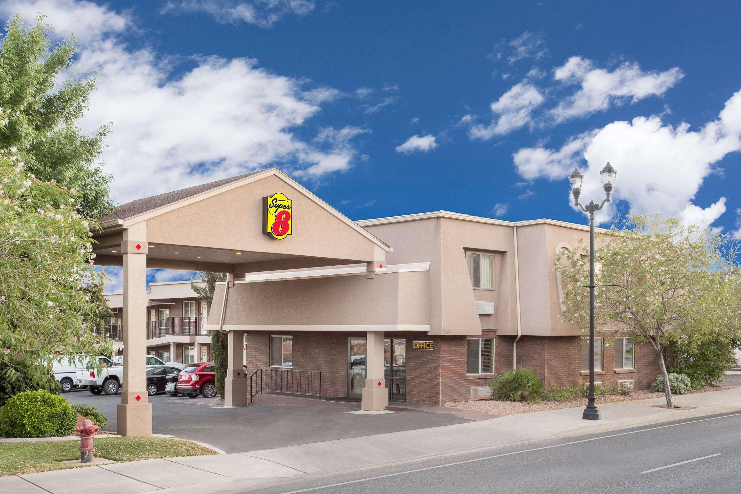 Super 8 By Wyndham St. George Ut Motel Kültér fotó